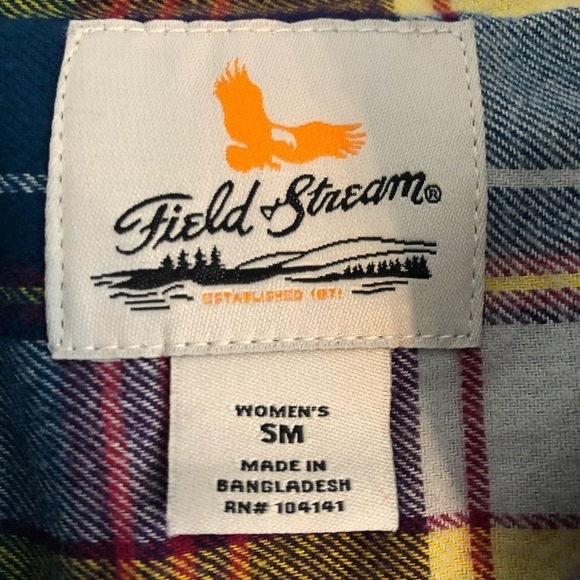 FIELD & STREAM/ lightweight woman’s flannel/ SM - Picture 8 of 12